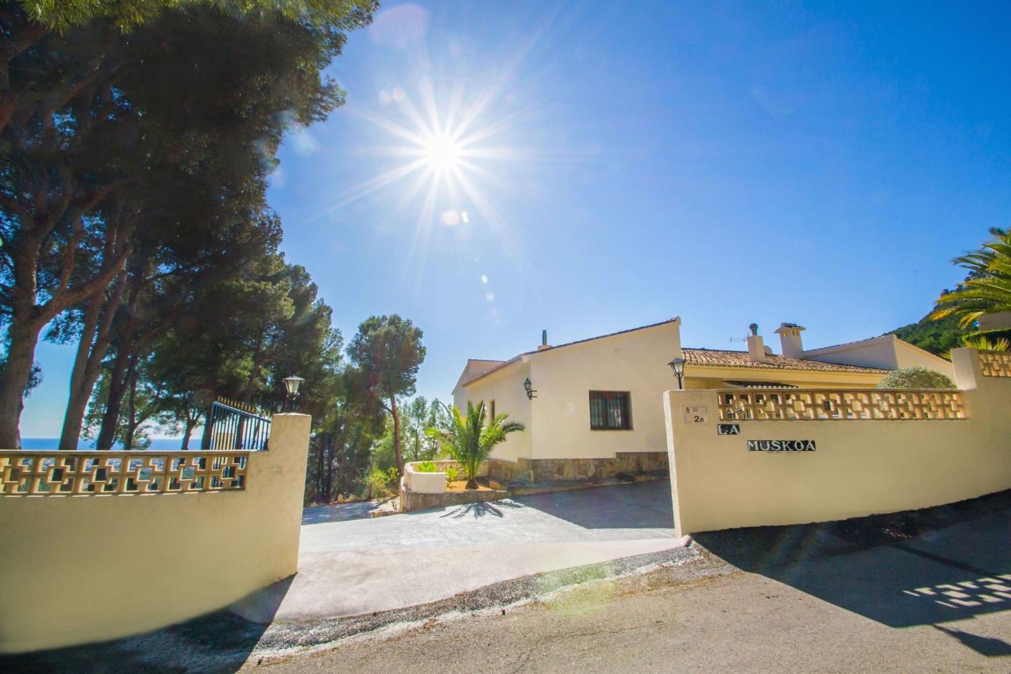 Villa Moskoa - Plusholidays Calp Extérieur photo