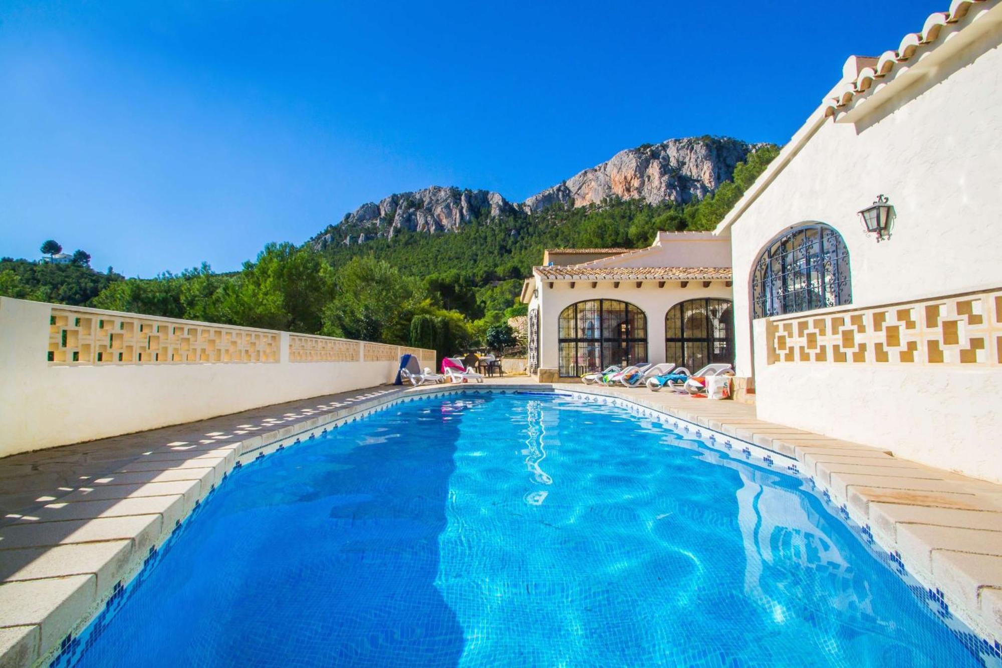 Villa Moskoa - Plusholidays Calp Extérieur photo